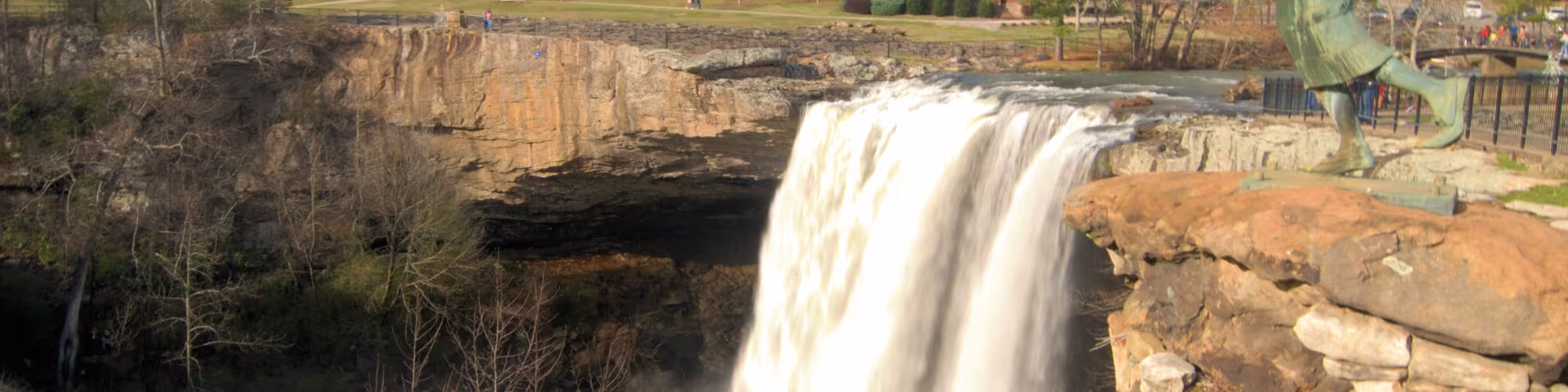 Noccalula Falls in Gadsden, Alabama